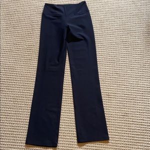 NIKE YOGA PANTS (NEVER WORN)